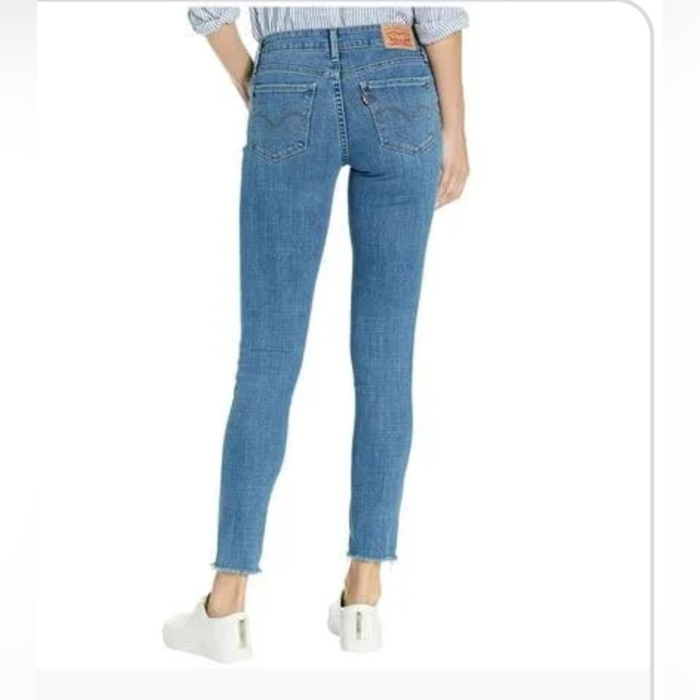LEVIS 711 SKINNY